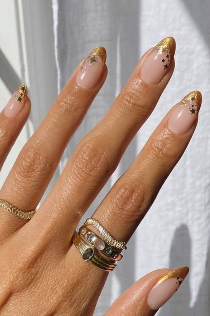 Gold New Years nails simple sparkly new year eve nail art designs